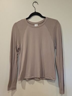 PINK Victoria's Secret Perforated Raglan Long Sleeve Top - Taupe